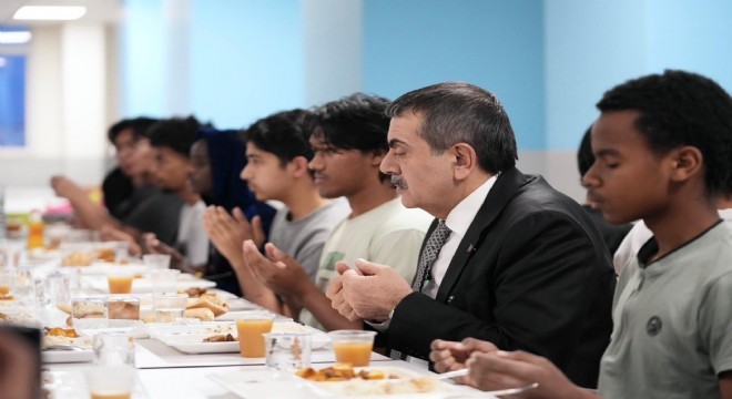 Tekin den birlik ve beraberlik mesajı