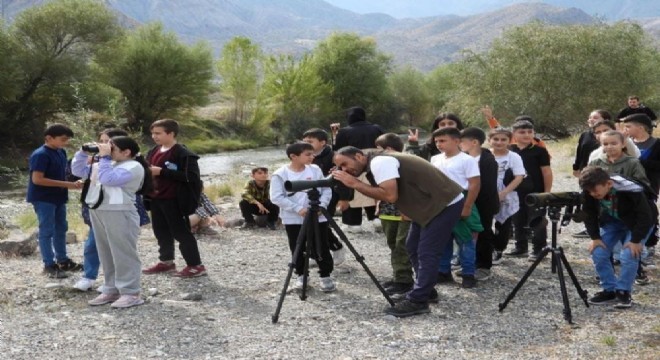 Tortum Kaymakamlığından çocuklara doğa tanıtımı