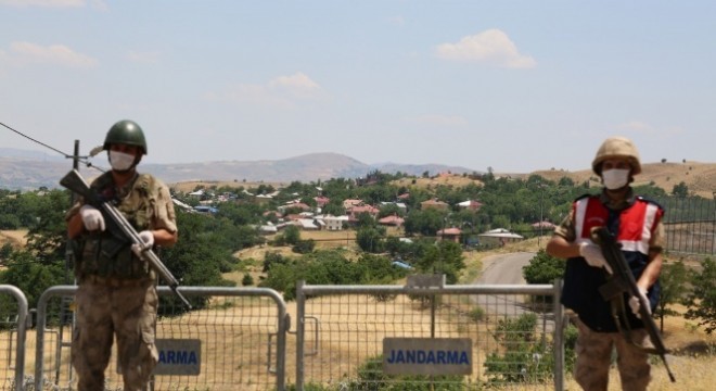 Tunceli de hayır yemeği verilen köy karantinaya alındı