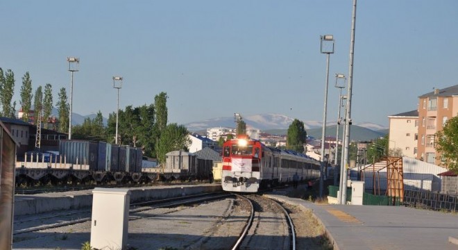 Turistik Doğu Ekspresi Kars’a da ulaştı