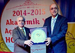 Yaylalı, İÇÜ’nün akademik yıl coşkusunu paylaştı