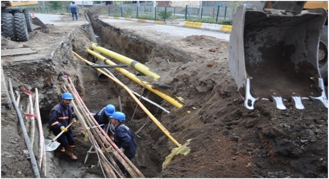 Yakutiye içmesuyu hattı yenilendi