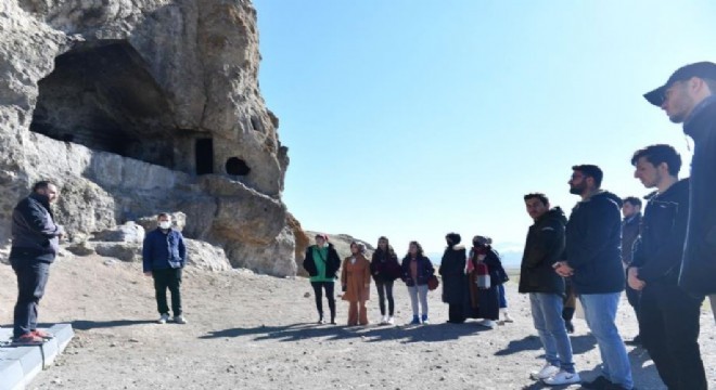 Yakutiye’den gençlere tarih ve kültür gezisi