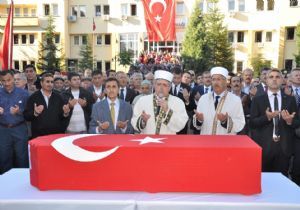 Afyon şehidini uğurladı