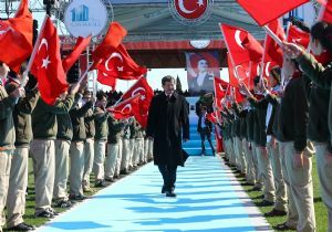 Davutoğlu: ‘Çanakkale’den ders almalılar’