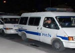 Polis intihar girişimini önledi