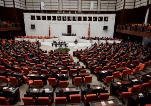 Davutoğlu:  ‘Mazlumlarla hareket edeceğiz’ 