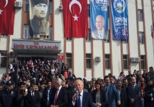 Sekmen, ‘Güçlü olmak zorundayız’