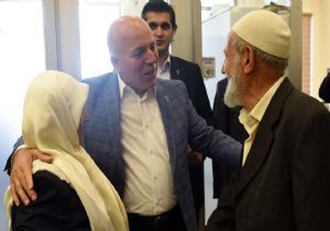 Sekmen: ‘Yaşlılara saygı, inancımızın gereğidir’