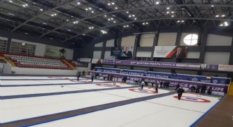 Erzurum’da curling heyecanı