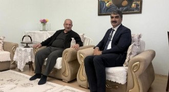 Polat emekli öğretmenleri ziyaret etti