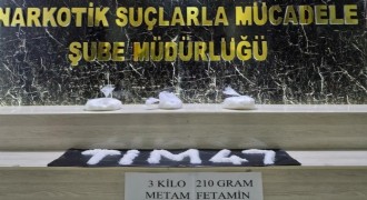 Uyuşturucu satıcıları tutuklandı