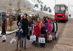 Öğrencilerden Sekmen’e teşekkür