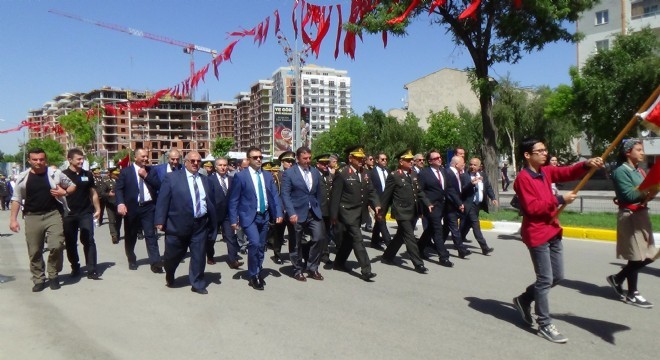 İstanbulkapı’dan Havuzbaşı’na tarih yürüyüşü