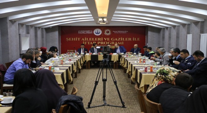 Şehit aileleri Aziziye iftarında buluştu