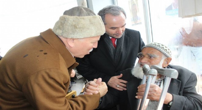 ‘Allah Resulünün hayatını örnek almalıyız’