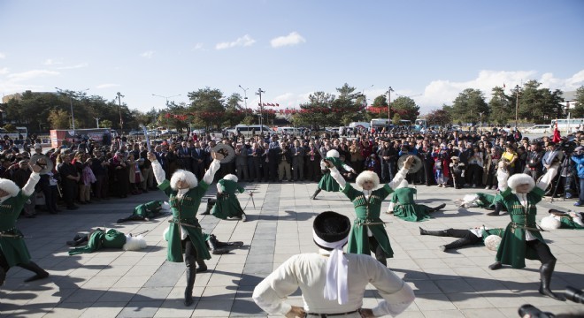 ‘Erzurum kardeşlik adresi’