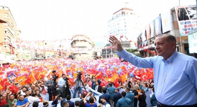 ‘Onlar kaçıyor, biz kovalıyoruz’